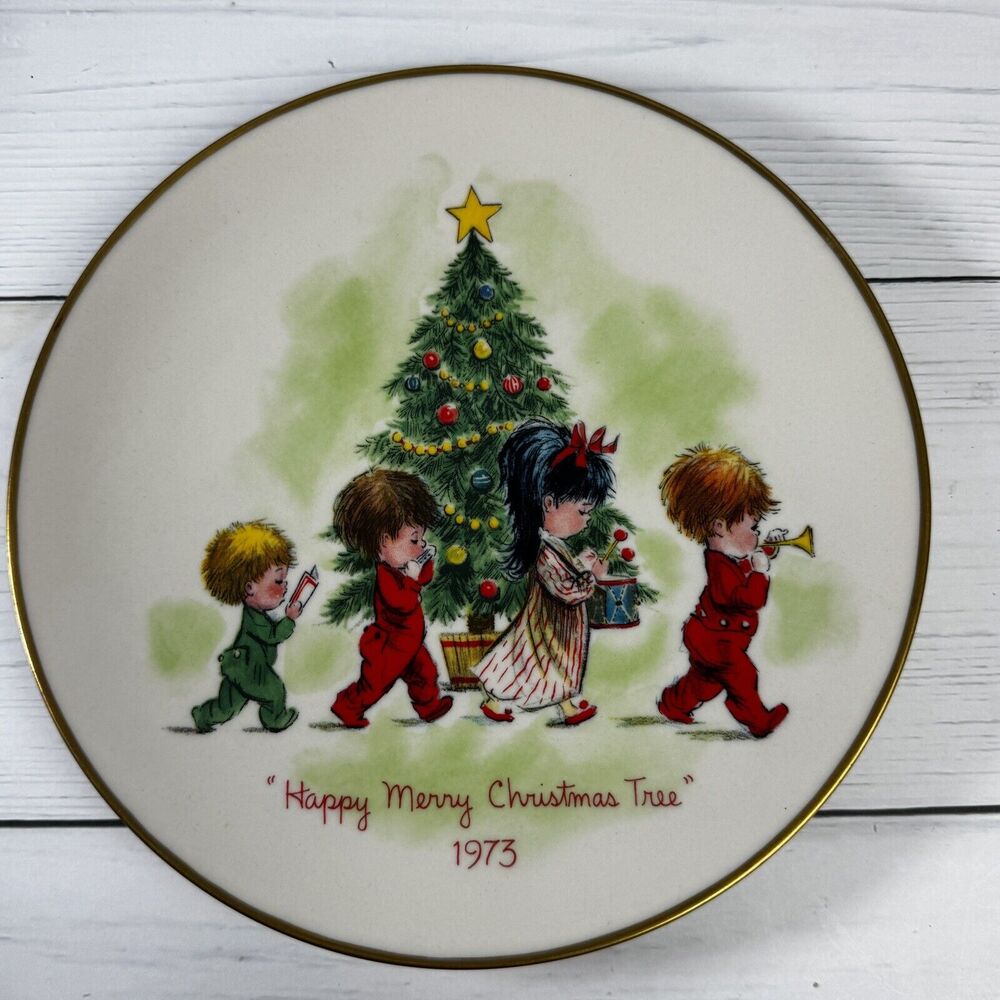 Gorham Fine China Plate Moppets Happy Merry Christmas Tree VTG 1973 Seasonal